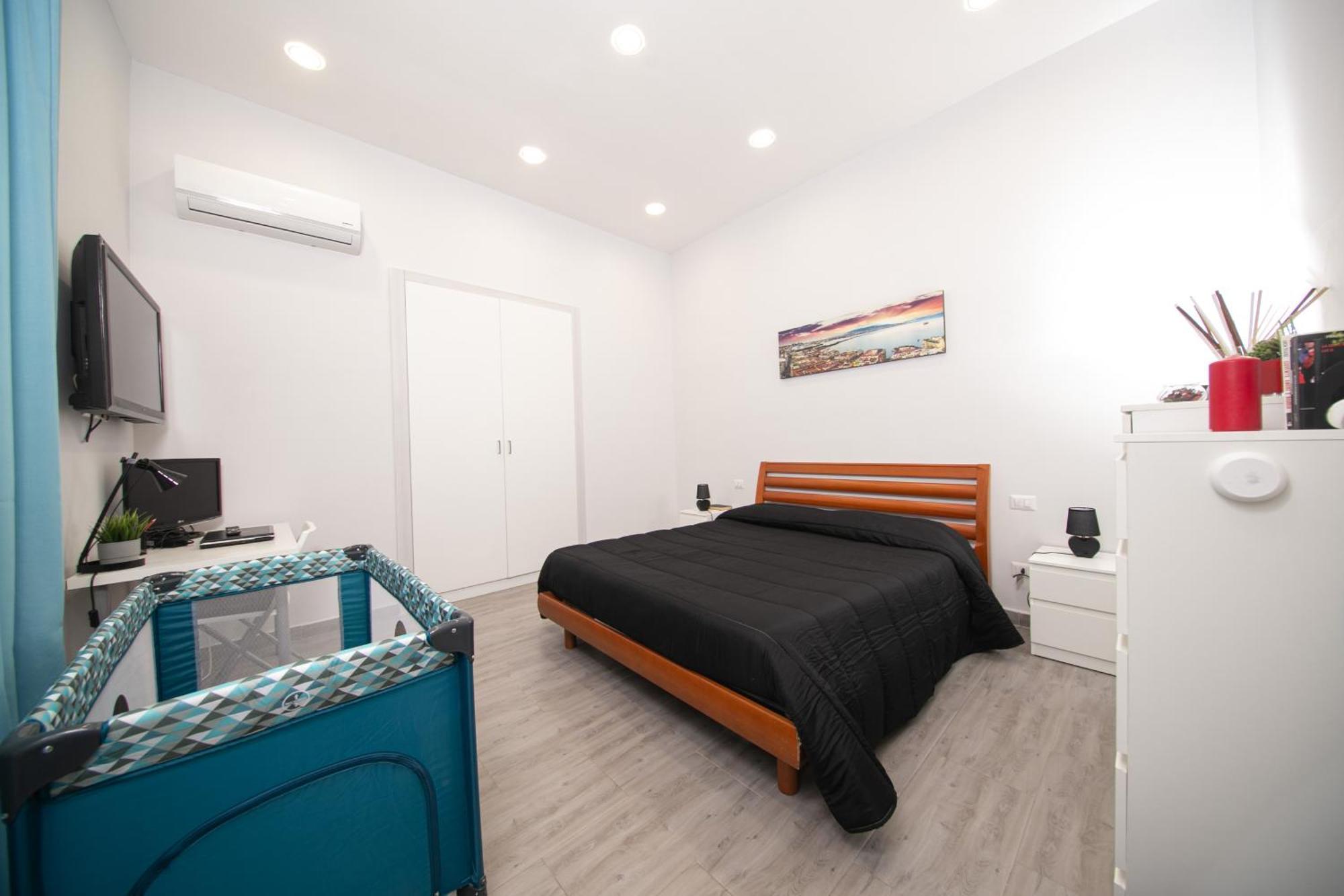 Casa Vacanze Alma B&B Grazioso Appartamento Sul Lungomare Di Pozzuoli A 300Mt Dal Centro E Dal Rione Terra By Movery Kültér fotó