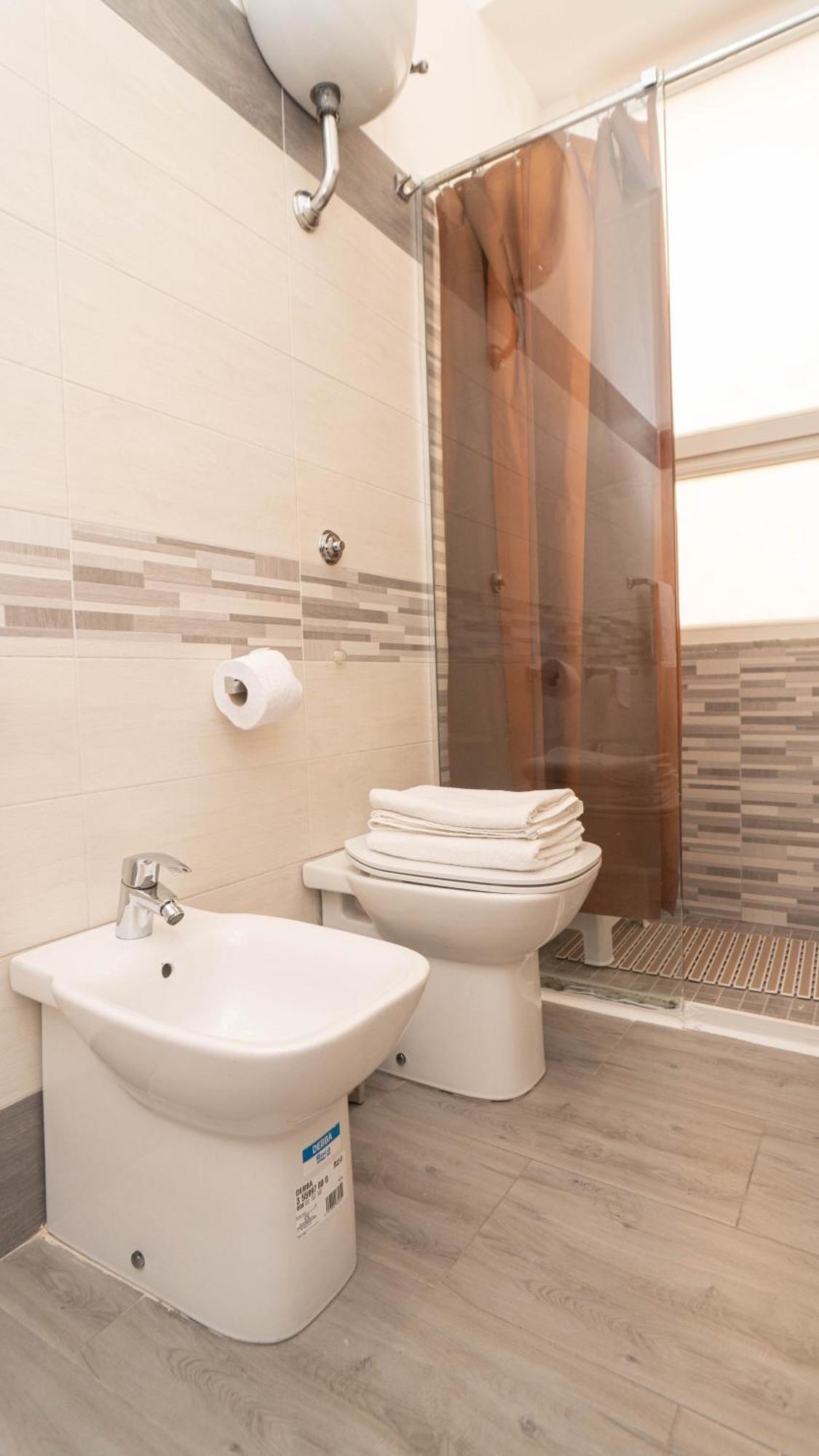 Casa Vacanze Alma B&B Grazioso Appartamento Sul Lungomare Di Pozzuoli A 300Mt Dal Centro E Dal Rione Terra By Movery Kültér fotó